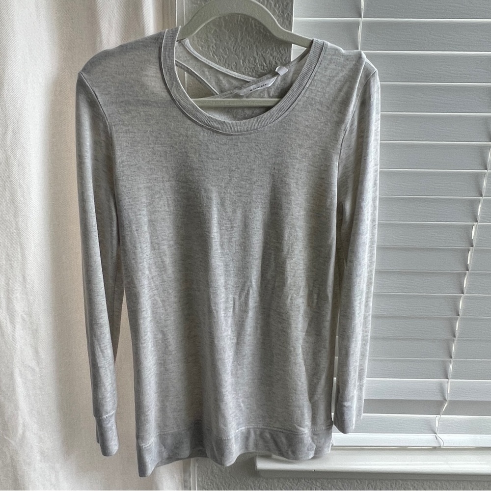 Athleta Lightweight Oversized Sweatshirt with Cute Back - Light Gray Small